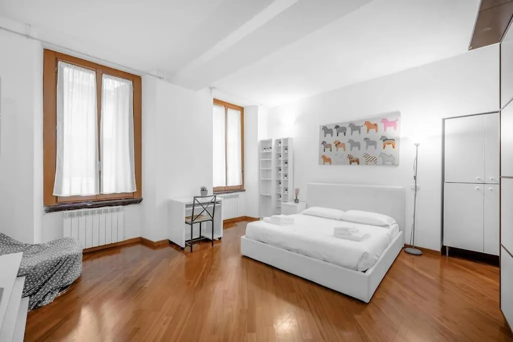 Homely Flat St Lorenzo Milano 0*,  İtalya